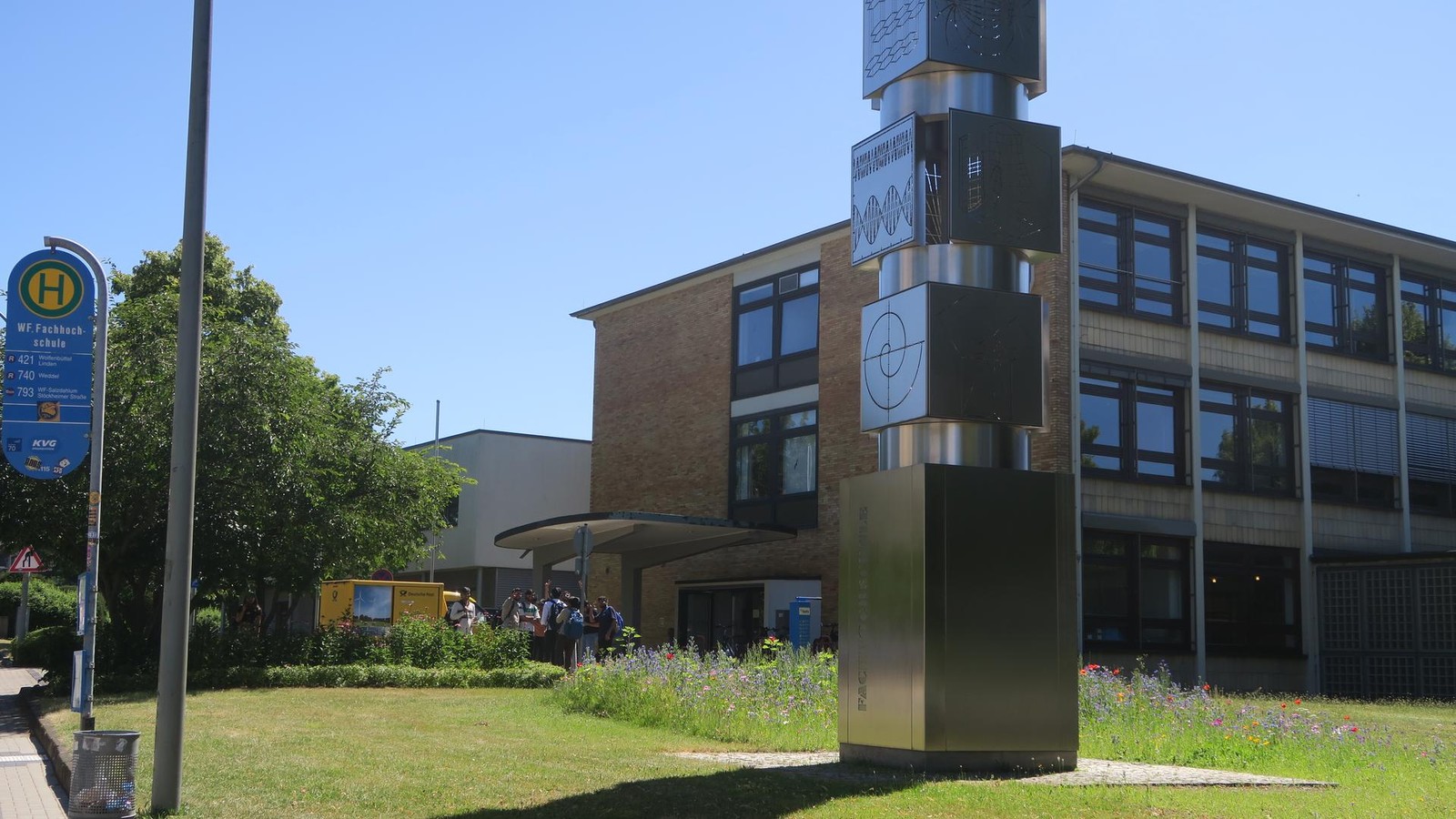 Richtfest-in-Wolfenb-ttel-Diese-neue-Sporthalle-soll-modern-und-nachhaltig-sein