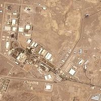HANDOUT - 14.06.2025, Iran, Natans: Dieses Satellitenbild von Planet Labs PBC zeigt die Uran-Anreicherungsanlage Natans im Iran nach einem israelischen Angriff am Samstag, 14. Juni 2025. (zu dpa: «Wie das iranische Atomprogramm begrenzt werden sollte») Foto: Planet Labs PBC/Planet Labs PBC/AP/dpa +++ dpa-Bildfunk +++ Nahostkonflikt - Iran