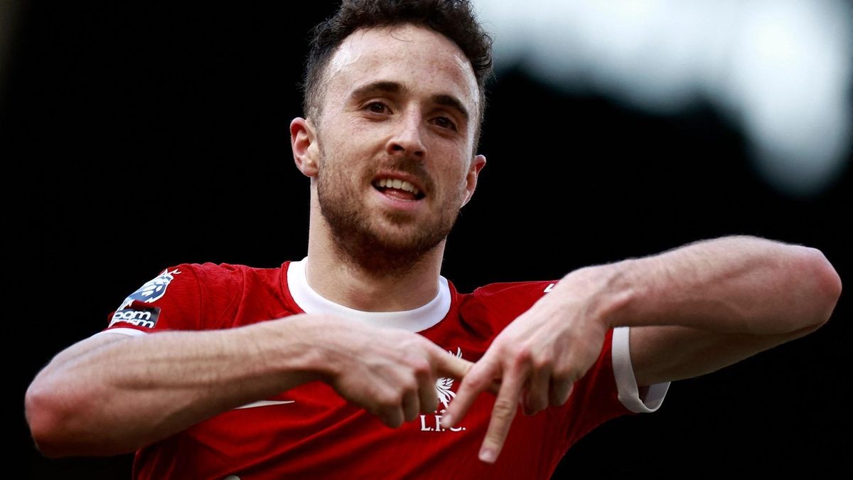 Der Fußballspieler Diogo Jota starb im Juli 2025 bei einem Autounfall in Spanien. Er wurde 28 Jahre alt. 