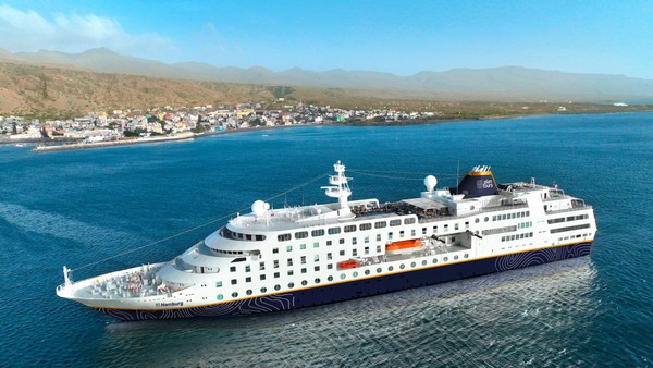 Aus Angst vor Monsterwellen: Weltreise-Kreuzfahrt startet nicht in Hamburg