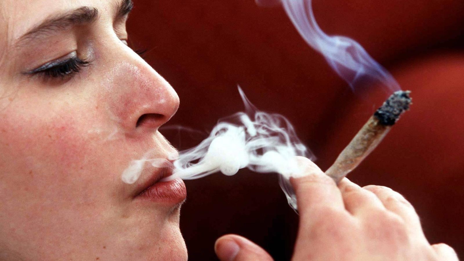 Forscher-warnen-Kiffen-ver-ndert-die-menschliche-DNA