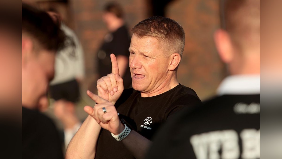 Marco Hoffmann VfB Bottrop gegen VfB Kirchhellen