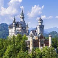 Schloss Neuschwanstein diente sogar Walt Disney als Vorbild. Bayerische Koenigsschloesser sind nun Teil des Unesco-Welterbes