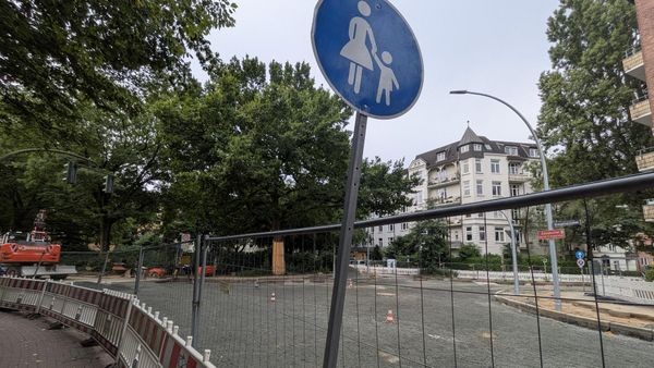 Nach drei Monaten Bauzeit: Eidelstedter Weg bald wieder frei