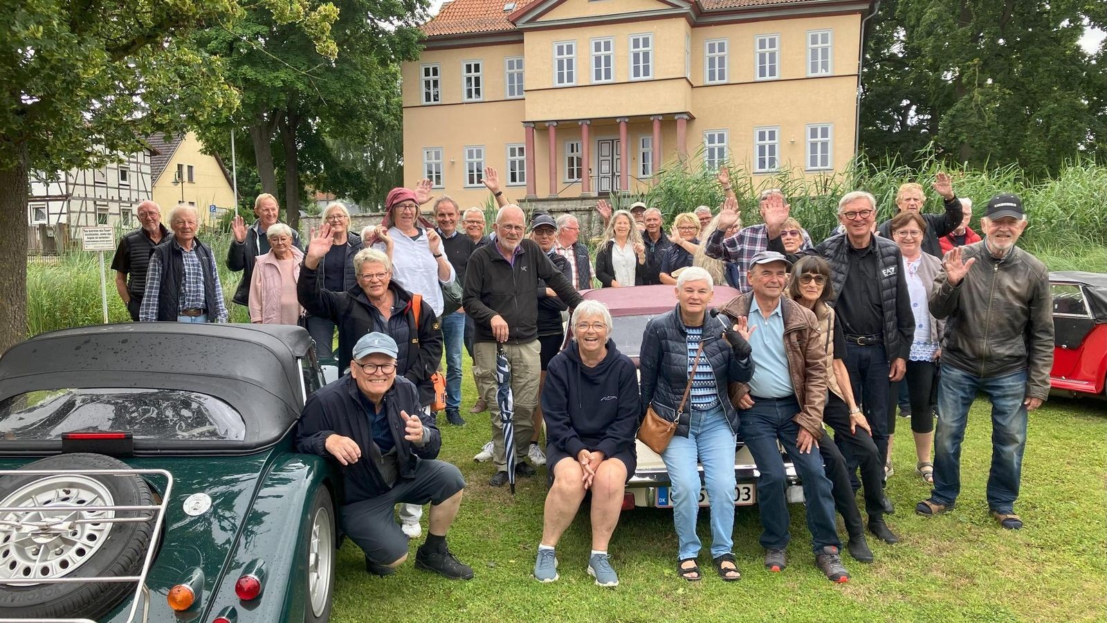 Auf-Zeitreise-im-Wartburgkreis-40-D-nen-20-Morgans-und-ein-Opel-von-1925