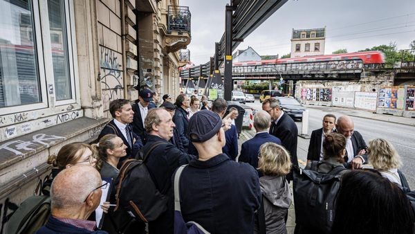 Prozess zur Sternbrücke vertagt: Deutsche Bahn macht aber weiter