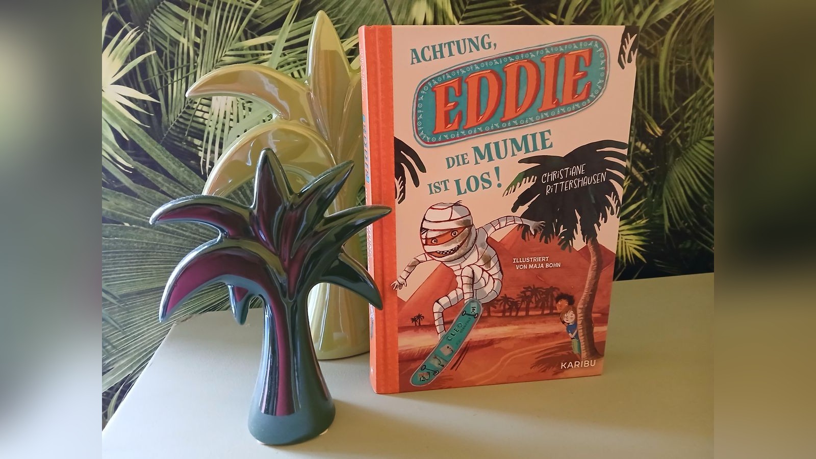 Buchtipp-G-tter-Gr-ber-und-eine-Mumie-die-Skateboard-f-hrt