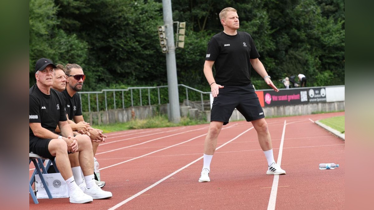 Siuuu! Marco Hoffmann hat beim VfB Bottrop einen guten Start hingelegt. Testspiel VfB Bottrop: VfB Bottrop - SC Westfalia Herne