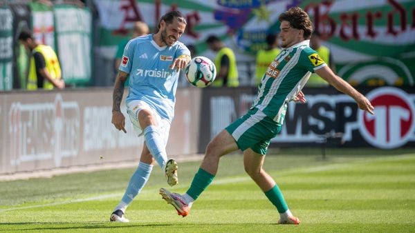 Union Berlin in Rapid Wien izenačeno: Remi na prijateljski tekmi in slavje kapetana Trimmela