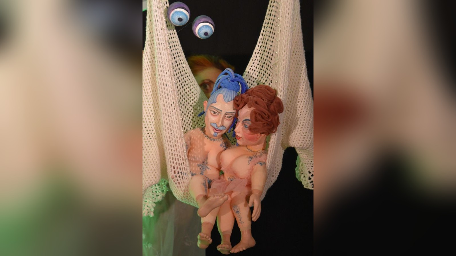 Im-Erfurter-Sommernachtstraum-schauen-sie-bl-d-aus-der-W-sche