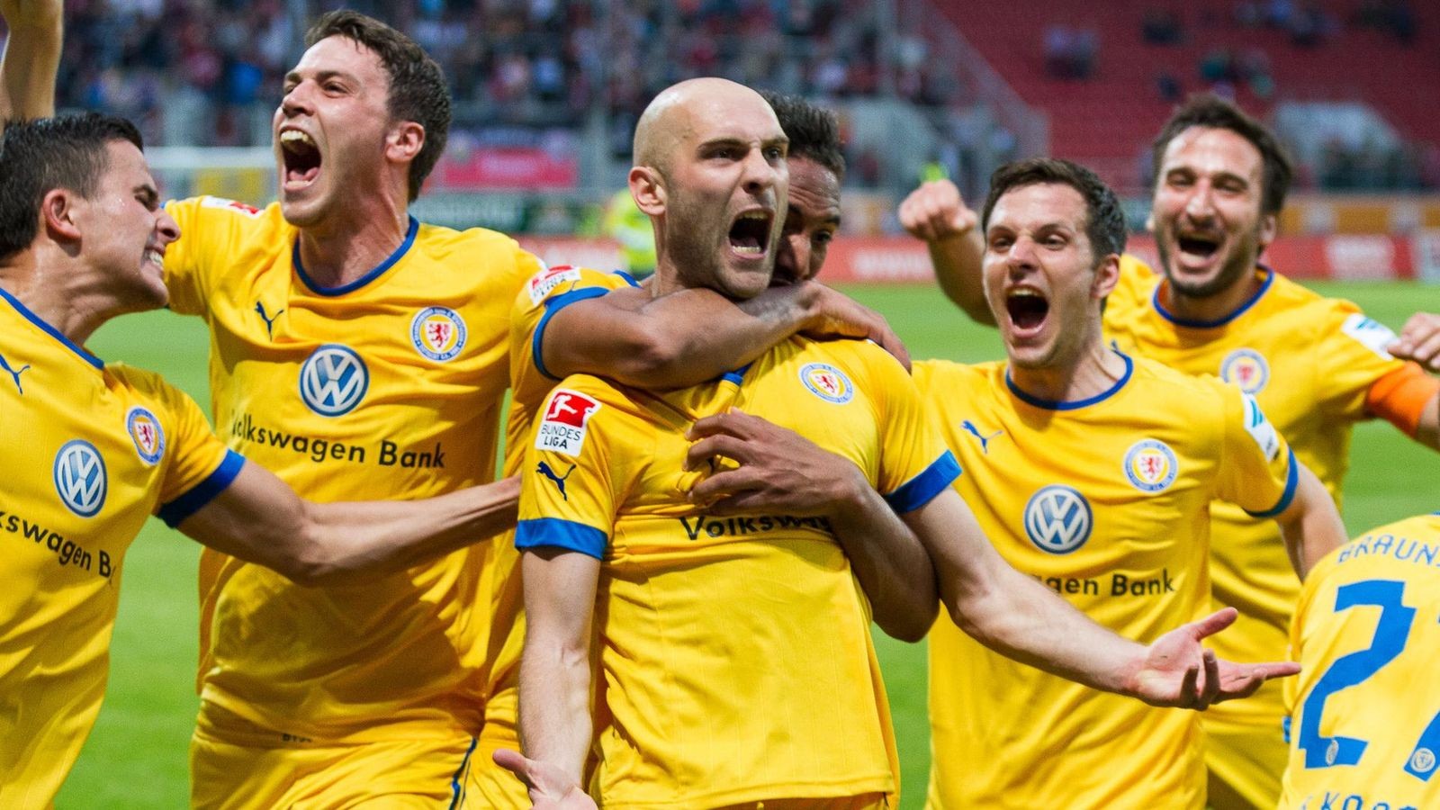 Doku-Per-Freisto-zur-Legende-Damir-Vrancic-Zeit-bei-Eintracht