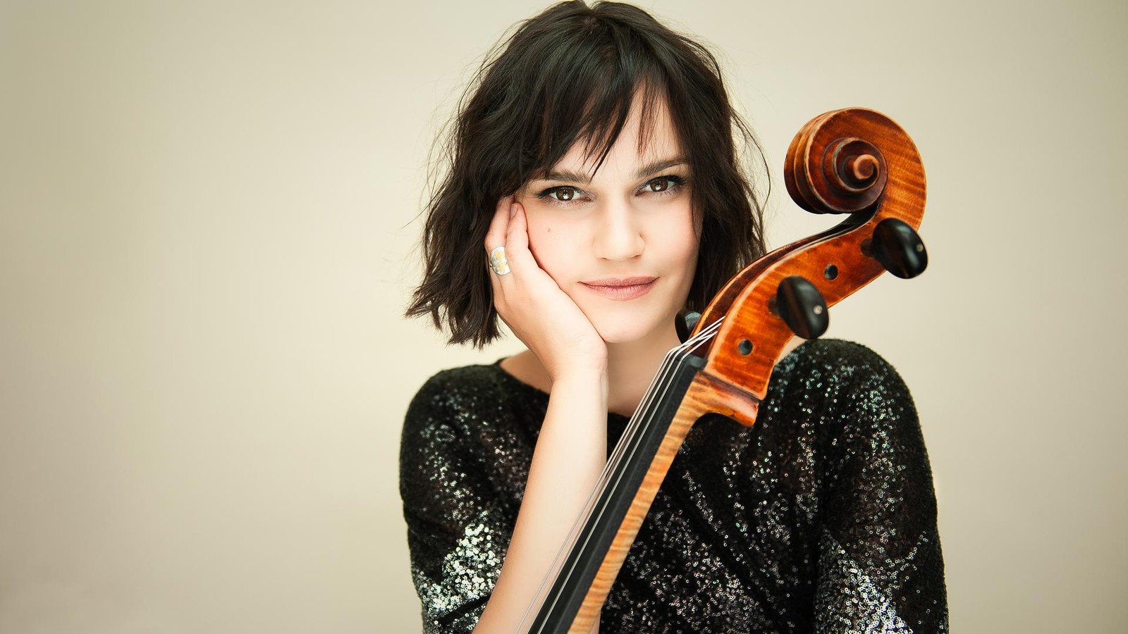 Star-Cellistin-So-patriarchal-war-unsere-Vergangenheit-