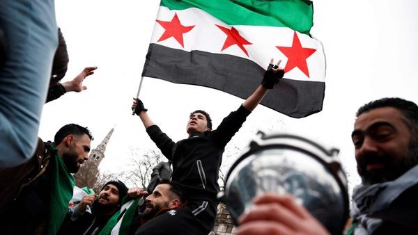 V Nemčiji protestirali islamisti, v Siriji nejasna vloga druzijskega voditelja