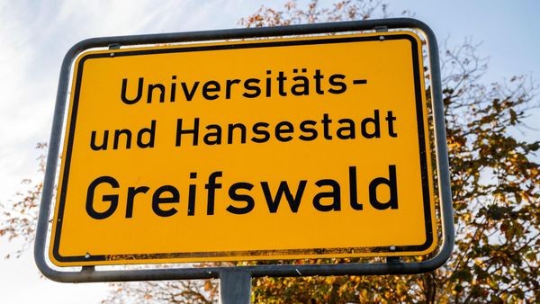 Učenci iz Berlina doživeli rasistične napade na šolskem izletu