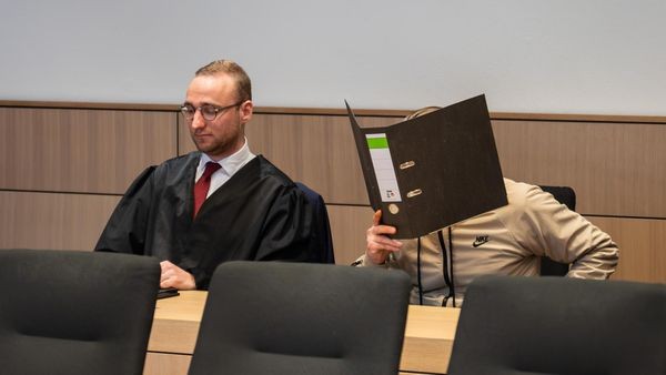 Bluttat im Wittener Lutherpark: Messerstecher (38) gibt auf