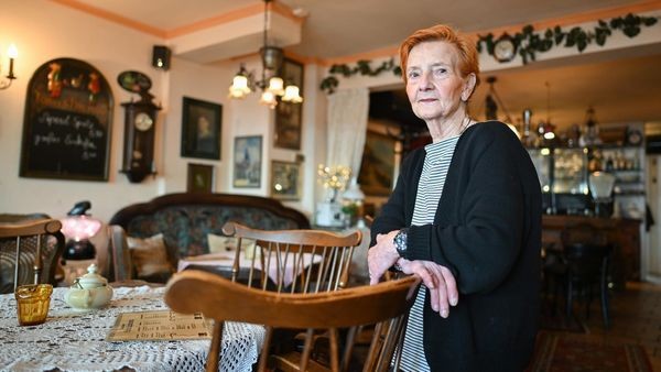 Abschied mit Tränen: Chefin gibt Café am Rüttenscheider Markt ab