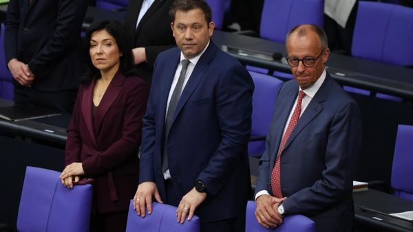 „Schlag ins Gesicht“ – Klingbeil kritisiert Reiches Renten-Vorstoß