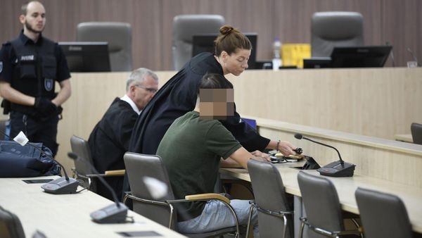 Gericht glaubt Schülerin: Urteil wegen Vergewaltigung in Jena