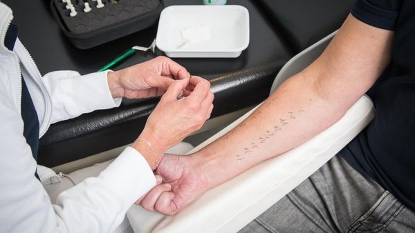 Patienten kritisieren lange Wartezeiten beim Facharzt