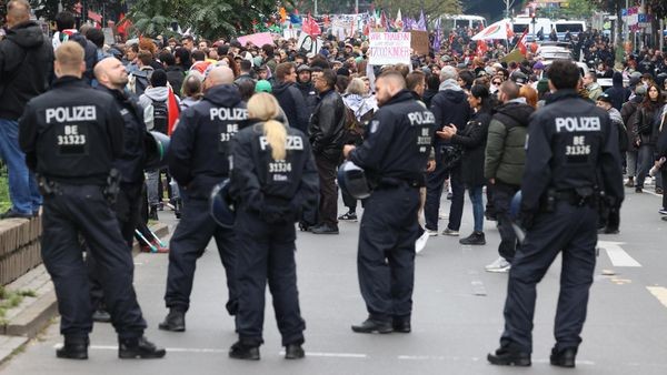 Diese Aufgaben soll die Berliner Polizei abgeben können