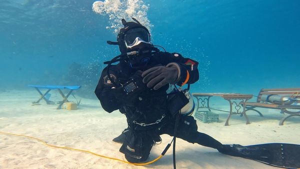 50 Stunden unter Wasser: Bochumer erleben riskantes Abenteuer