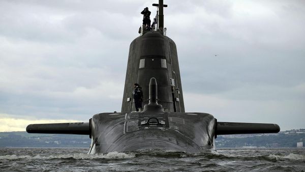 Putins „Hornissennest“ – Tsunami bedroht russische Atom-Basis