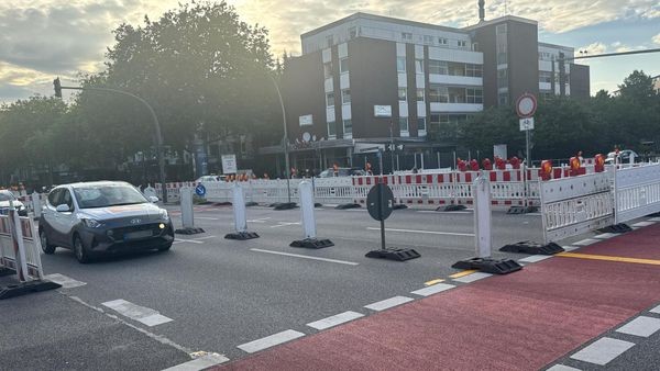 Staufalle Wandsbeker Chaussee: Vier Baustellen auf zwei Kilometern