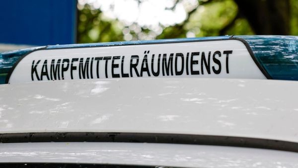 Bahnstrecke Dortmund-Hamm nach Entschärfung wieder frei