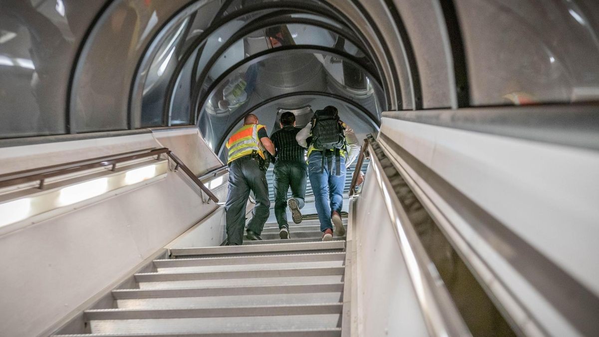dpa-Story: Abschiebeflug nach Afghanistan