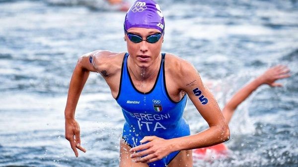 Rad weg, Helm weg, Schuhe weg: Wittens Triathlon-Star vor Liga-Rennen in Not