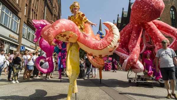 CSD 2025: Hunderttausende werden zur Demo in Hamburgs City erwartet