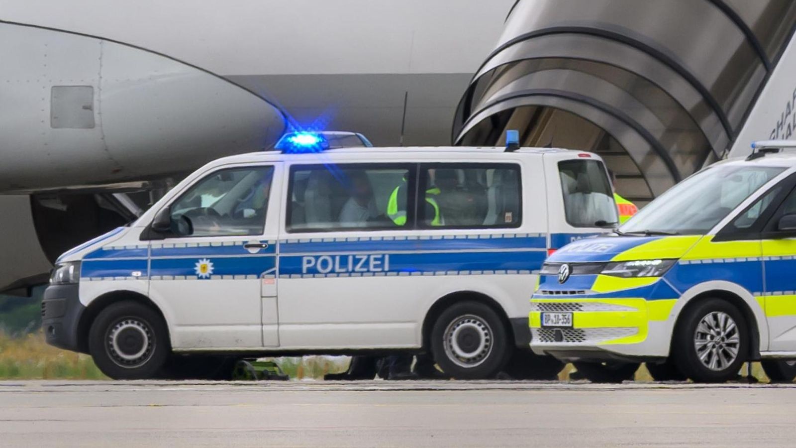 Abschiebung-aus-Th-ringen-Drei-der-14-Iraker-waren-kriminell