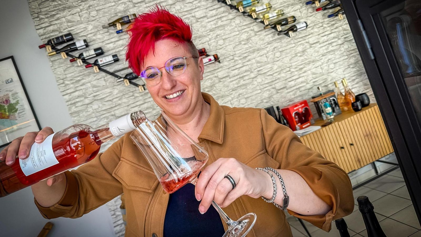 Mühlhäuser Weinmeile: Stefanie Krebs – Die Frau, die Thüringer Wein auf die Weltkarte bringt!