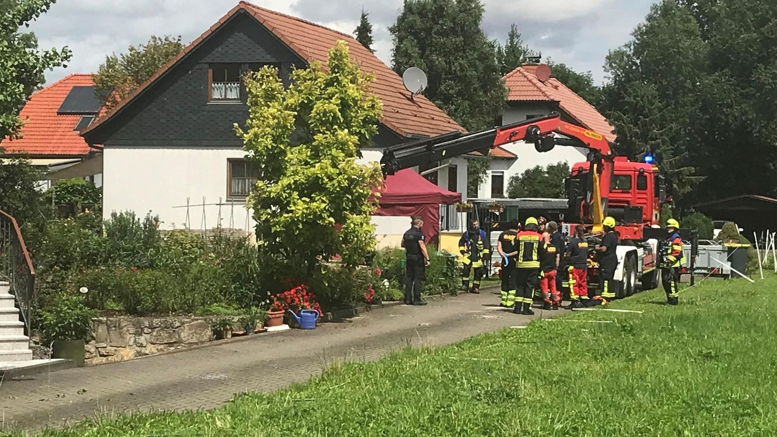 Toter-in-Brunnen-auf-Grundst-ck-in-Dornheim-gefunden