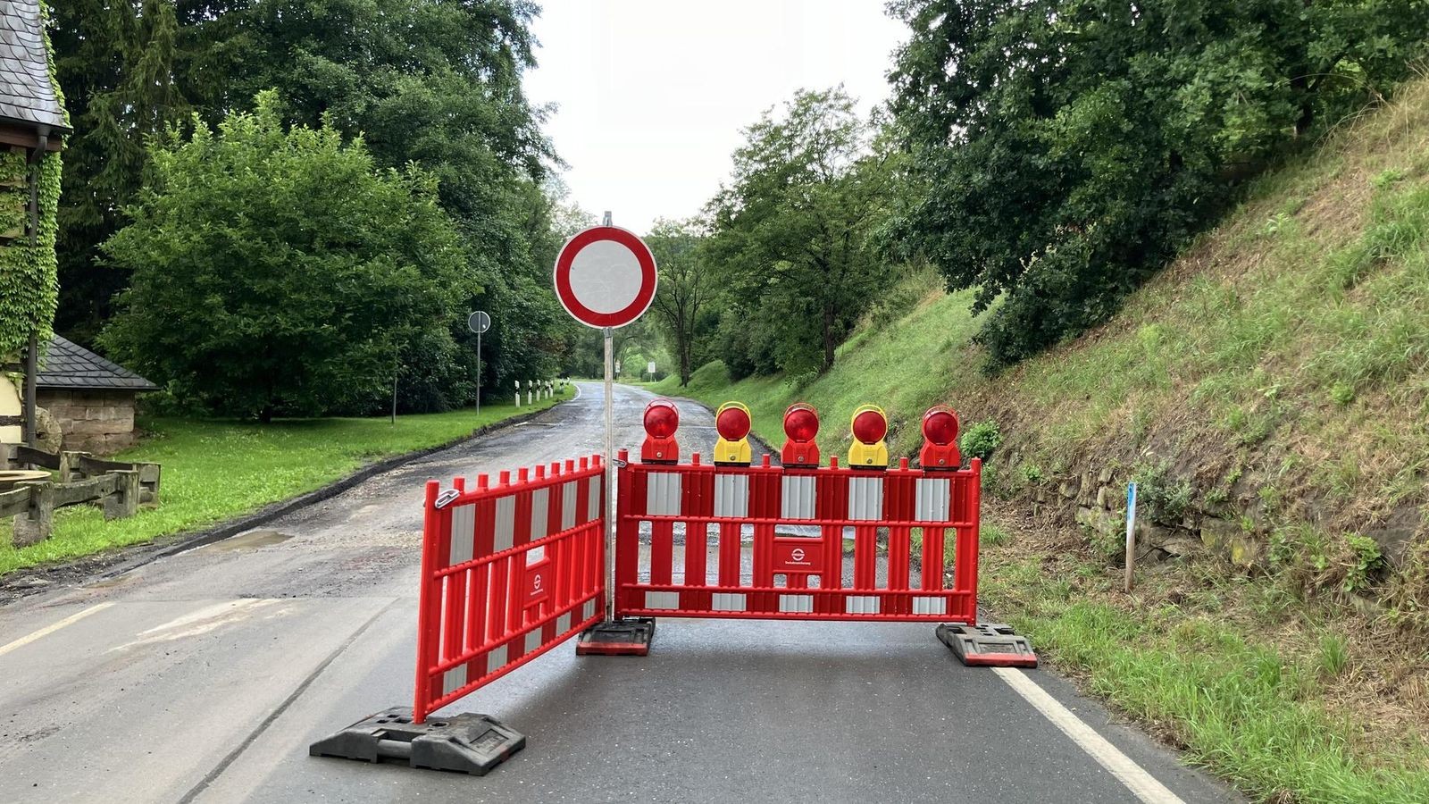 Nach-langem-Hin-und-Her-Stra-e-bei-Rudolstadt-wird-nun-herabgestuft