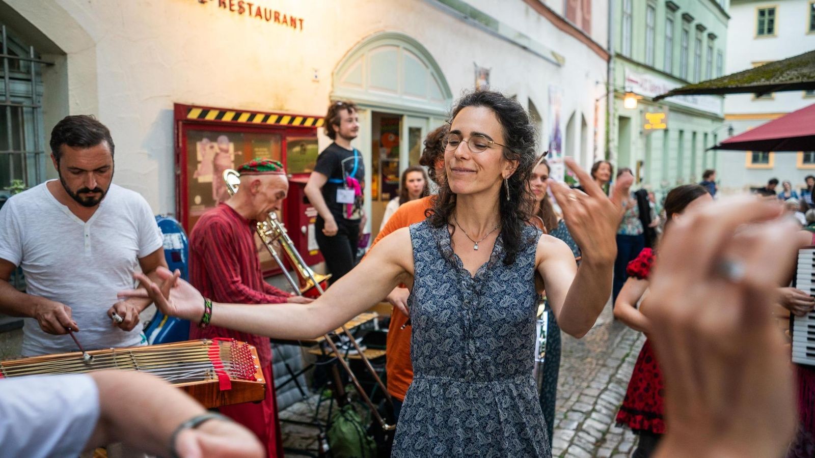 Zerst-rt-Multi-Kulti-Tradition-Ein-Amerikaner-in-Th-ringen-sagt-nein