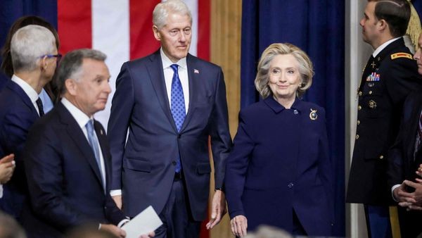 Epstein-Affäre: Wie viel wusste das Clinton-Ehepaar wirklich?