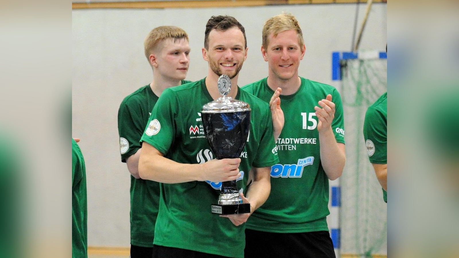 Wittener-Handball-Stadtmeisterschaft-TuS-Bommern-kommt-mit-allen-Assen