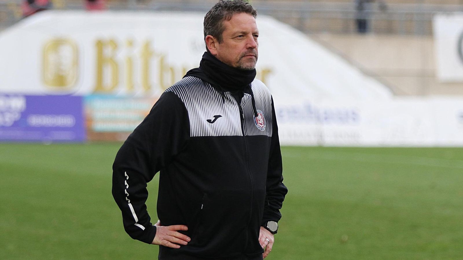 Niederrheinpokal-Liveticker-M-lheimer-FC-SC-Velbert-Neue-Trainer-im-Duell