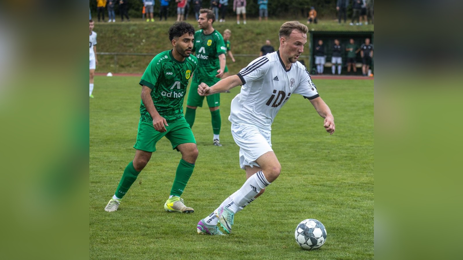 Apoldas-Trainer-entt-uscht-Das-war-das-h-ssliche-Gesicht-des-Fu-balls-