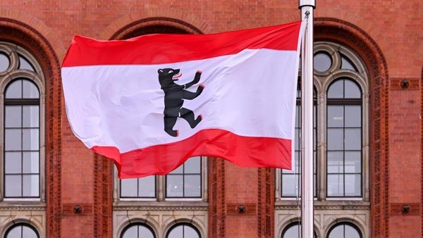Brandenburg als Vorbild: Berlin plant Job-Regeln für Ex-Senatoren