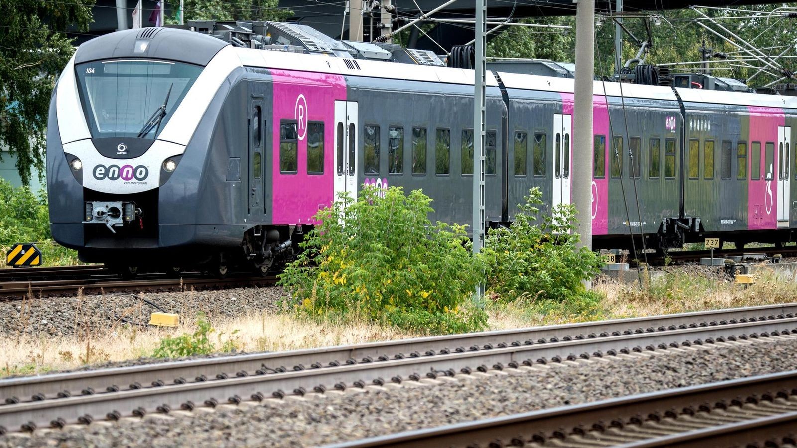 Busse-statt-Ennos-Zugausf-lle-zwischen-Wolfsburg-und-Braunschweig