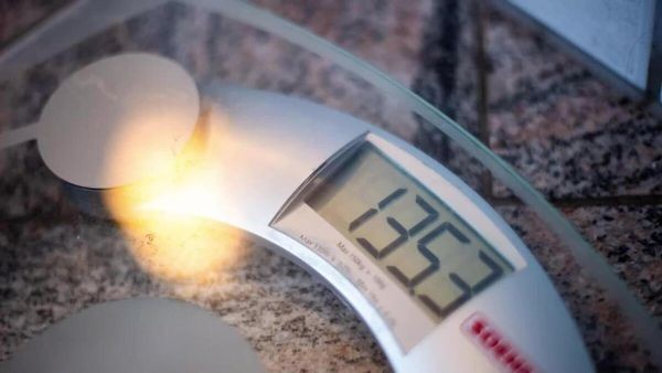 Adipositas betrifft nicht nur den Körper – auch das Gehirn leidet