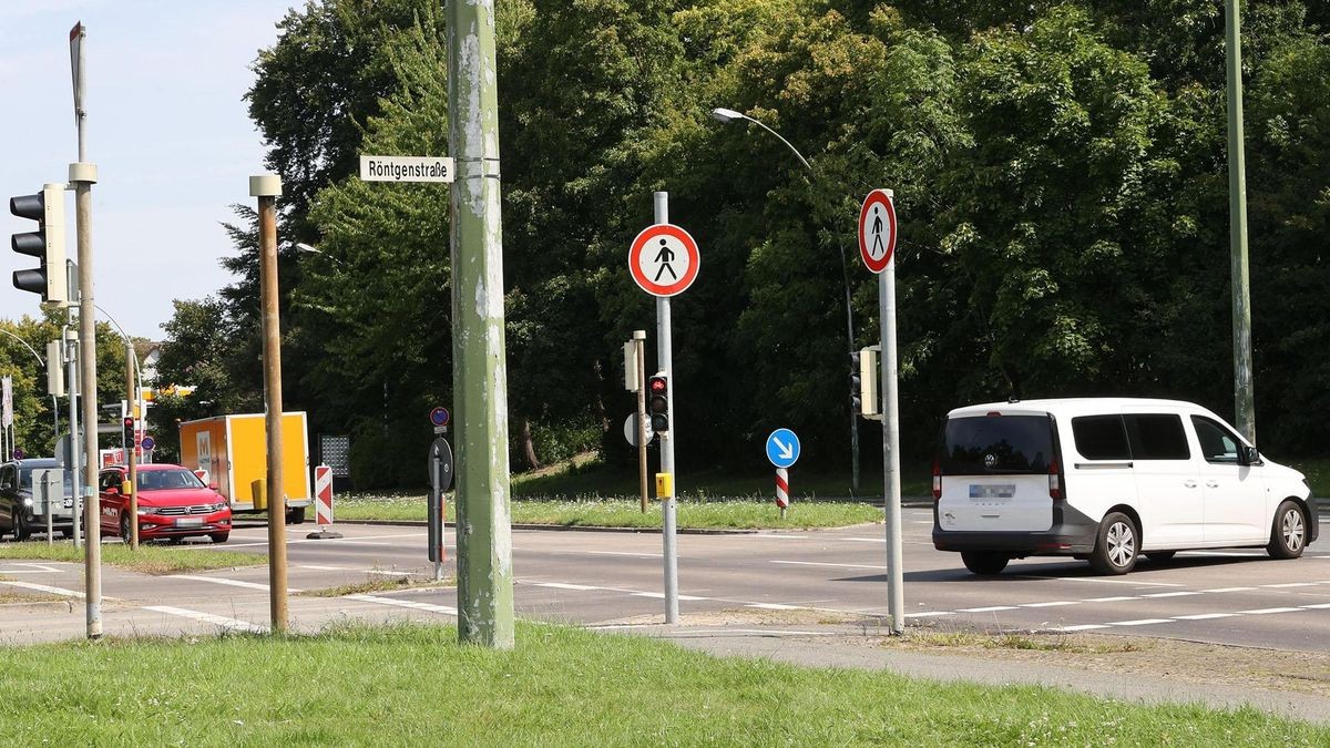 Wie geht es auf Braunschweiger Straße/Röntgenstraße für Fußgänger weiter