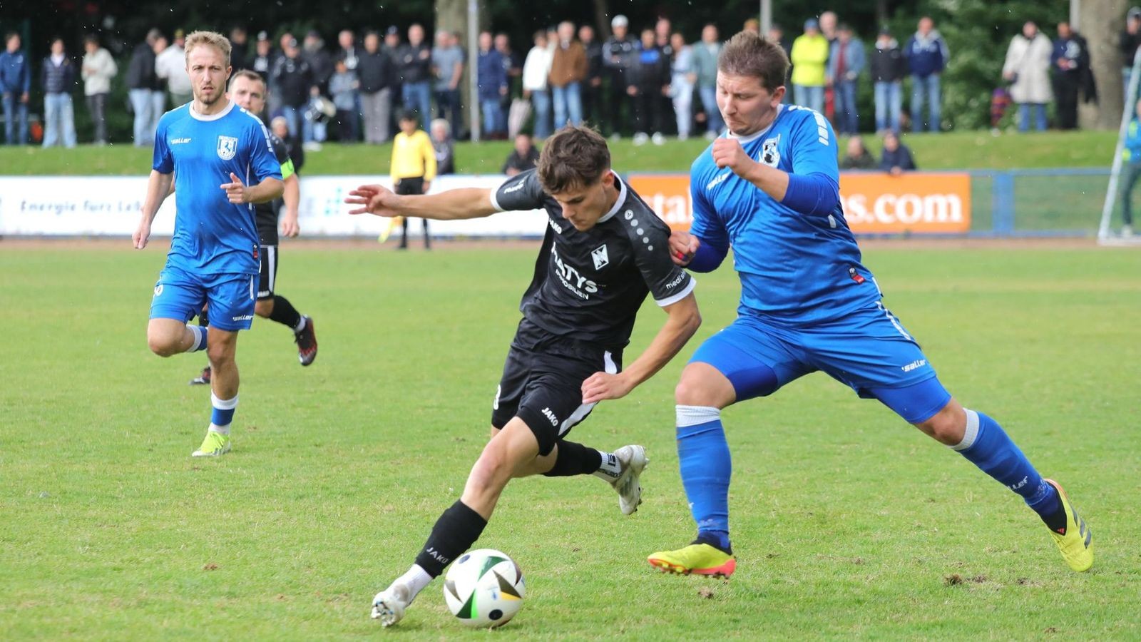 Eintracht-Erle-Auch-zwei-ganz-junge-Torsch-tzen-fallen-auf