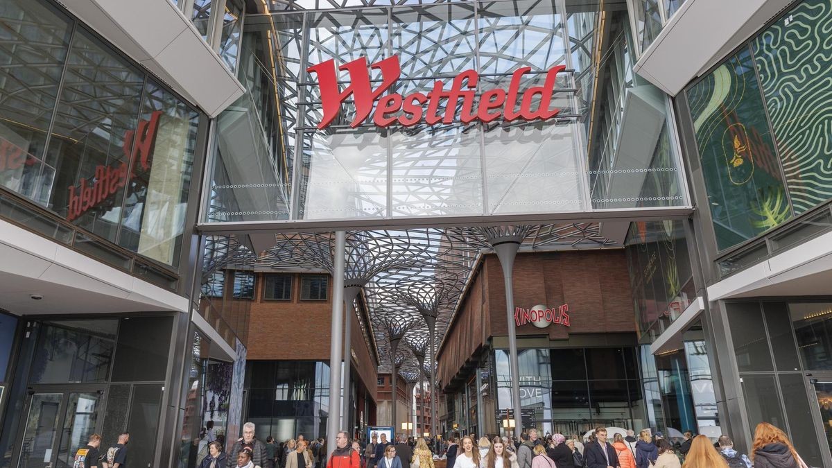 Vor mehr als vier Monaten wurde das Einkaufsviertel Westfield Hamburg-Überseequartier eröffnet. Jetzt hat dort ein neuer Shop eröffnet.
