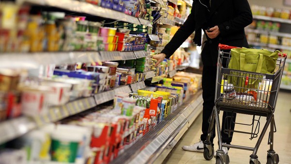 Krankschreibung beim Einkaufen? Supermarkt bietet Spontan-Untersuchung an