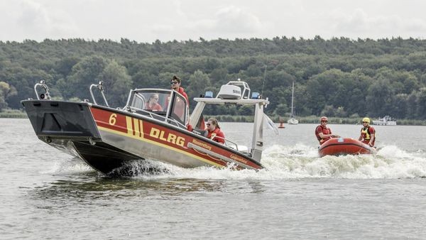 Tegeler See: Person geht unter – Suche erfolglos