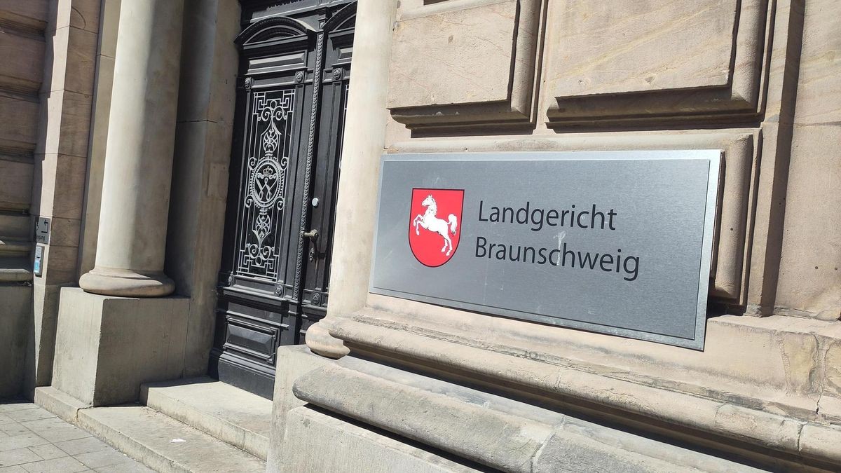 Vor dem Braunschweiger Landgericht wurde der Fall einer Messerattacke am Wolfsburger Nordkopf verhandelt. 