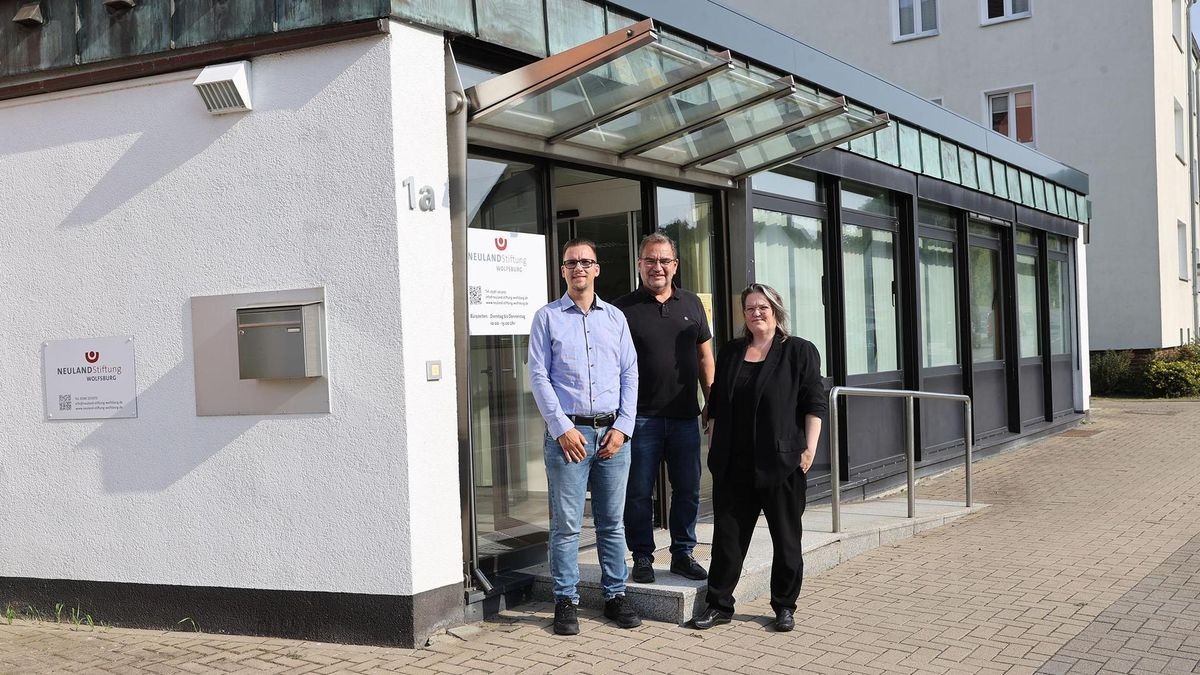 Das Weiße Haus von Mitte-West wird eröffnet